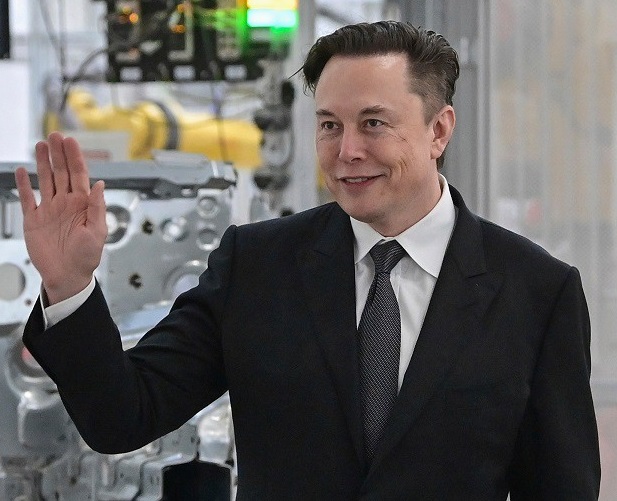 شرط قرارداد ماسک با توییتر اعلام روش دقیق محاسبه تعداد حساب های واقعی در توئیتر است